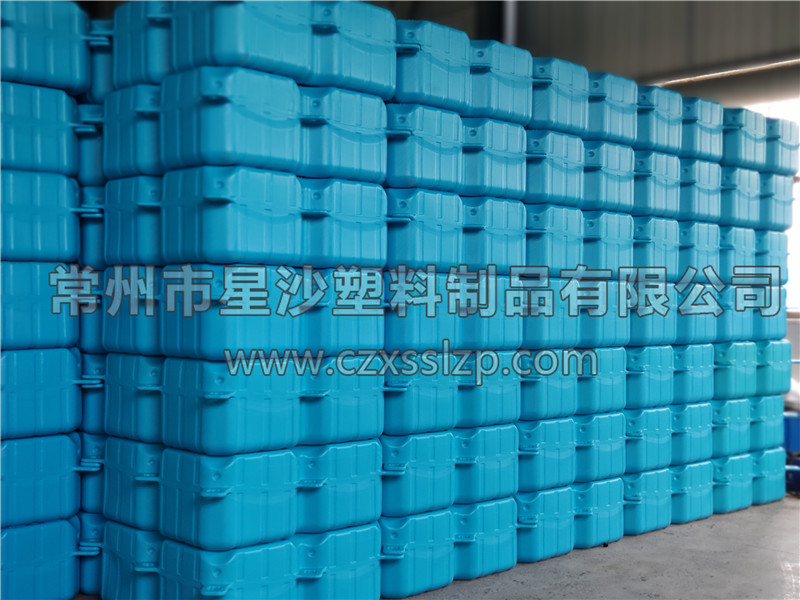 常州市星沙塑料制品有限公司-荧光绿浅蓝色浮筒发往湖北17