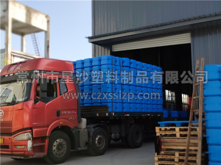 pe浮筒，pe系泊浮筒，u型摩托艇浮筒，u字型浮筒发货-常州市星沙塑料制品有限公司厂家7