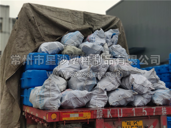 浮筒平台,浮筒桥,浮筒式钓鱼平台发往西藏昌都10